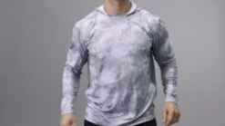 TYR SunDefense™ Men's Vented Hooded Shirt - Turbulent -TYR Sales Store 1572244060 c22f6353bbcf80f6628271f5dba67c8123ecf9557bf4128714772ba7aa3932c6 d 295x166