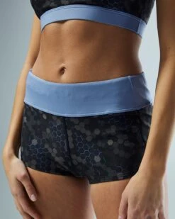 TYR Durafast Elite® Women's Casey Boyshort - Carbon Hex -TYR Sales Store BSCCHX7A 001 alt08