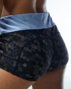 TYR Durafast Elite® Women's Casey Boyshort - Carbon Hex -TYR Sales Store BSCCHX7A 001 alt10