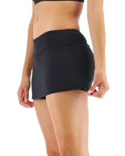 TYR Durafast Elite® Women's Della Skort - Solid -TYR Sales Store BSKFSO7A 001 alt04