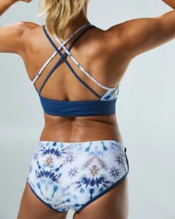 TYR Women's Zola Hipkini - Pressed Flowers -TYR Sales Store BZPFL7A 960 alt10