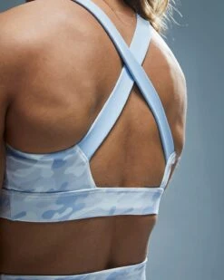 TYR Base Kinetic™ Women's Crossback Sports Bra - Whiteout Camo -TYR Sales Store FGPWC3A 100 alt08