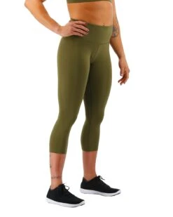 TYR Base Kinetic™ Women's High-Rise 3/4 Leggings - Solid 27 TYR Base Kinetic™ Women's High-Rise 3/4 Leggings - Solid -TYR Sales Store FTTMRS3A 932 alt06