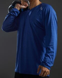 TYR ClimaDry™ Men's Raglan Long Sleeve Tech Tee - Solid / Heather -TYR Sales Store MPTLRS3A 981 alt07