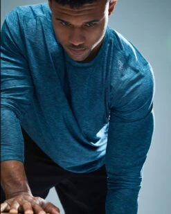 TYR Airtec™ Men's Long Sleeve Tee - Solid -TYR Sales Store MPTLSO3A 928 alt09