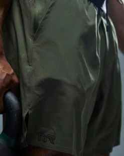 TYR Hydrosphere™ Men's Unlined 9" Unbroken Shorts - Solid -TYR Sales Store MUSNUS3A 932 alt09