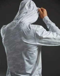 TYR SunDefense™ Men's Vented Hooded Shirt - Camohex -TYR Sales Store PMLHCA7A 990 alt09