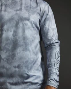 TYR SunDefense™ Men's Vented Long Sleeve Crew Shirt - Turbulent -TYR Sales Store PMLSTU7A 988 alt07