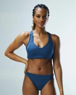 TYR Women's Lula Classic Bikini Bottom - Solid 18 TYR Women's Lula Classic Bikini Bottom - Solid -TYR Sales Store bso7a 139 alt07 1 5