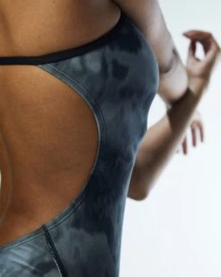 TYR Durafast Elite® Women's Cutoutfit Swimsuit - Turbulent -TYR Sales Store ctur7a 927 alt09 7