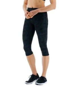 TYR Base Kinetic™ Women's Mid-Rise Logo Cropped Leggings - Blackout Camo -TYR Sales Store ftccb3a 001 alt03 2 3