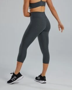 TYR Base Kinetic™ Women's High-Rise 3/4 Leggings - Solid 34 TYR Base Kinetic™ Women's High-Rise 3/4 Leggings - Solid -TYR Sales Store fttmrs3a 255 alt03