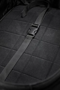 TYR Mission Training Bag - Solid -TYR Sales Store lbmssn 001 alt06 3025