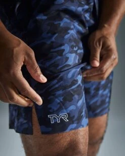 TYR Hydrosphere™ Men's Unlined 7" Unbroken Shorts - Midnight Camo -TYR Sales Store musumc3a 401 alt09