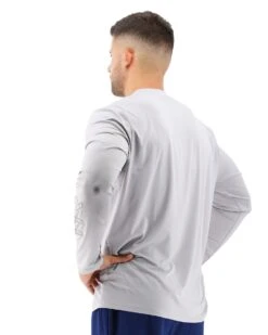 TYR Men's SunDefense Long Sleeve Shirt -TYR Sales Store tsmls7a 050 alt03 4
